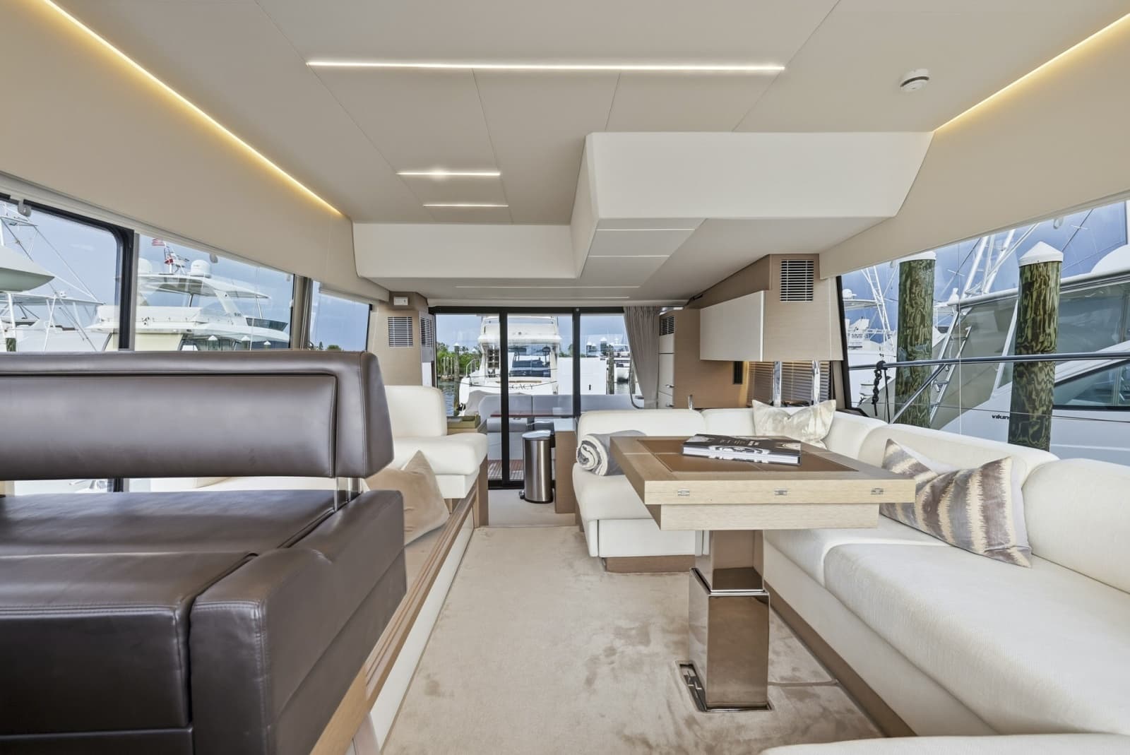 2023 Prestige 520 Fly - Photo 58