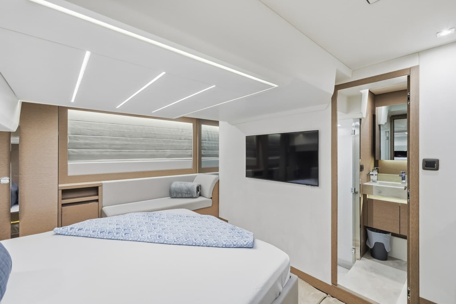 2023 Prestige 520 Fly - Photo 62