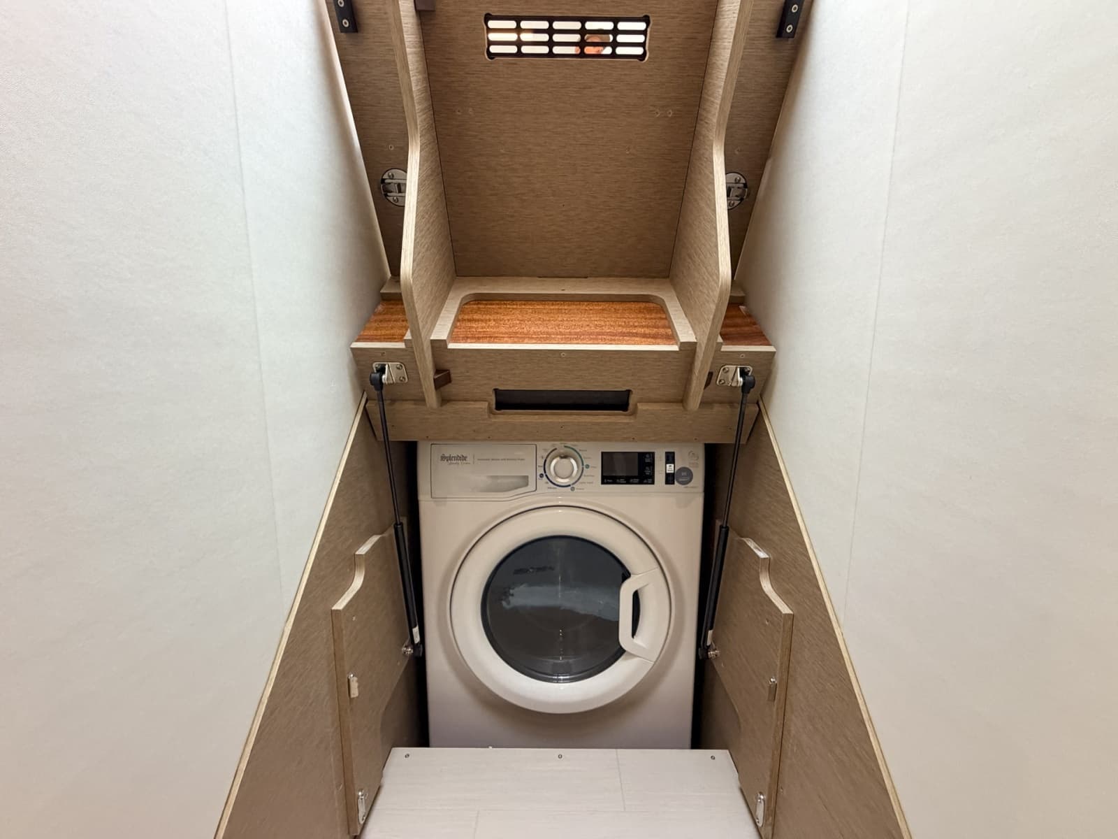 2023 Prestige 520 Fly - Photo 80