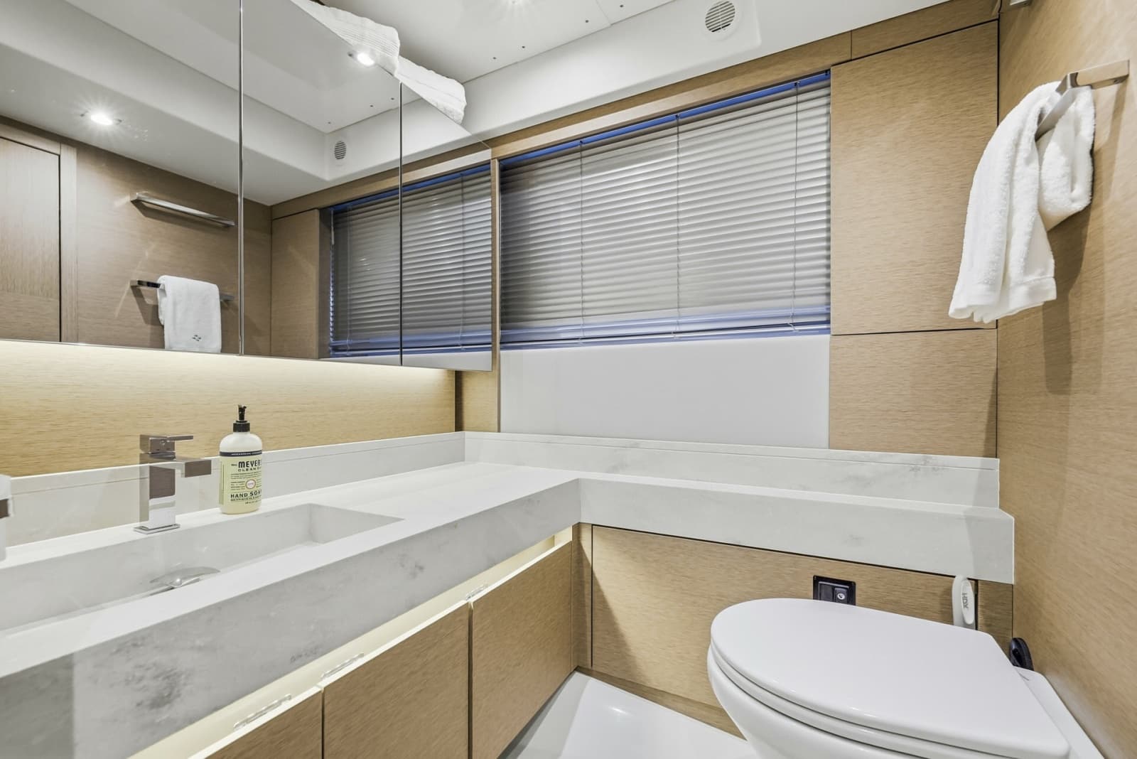 2023 Prestige 520 Fly - Photo 67