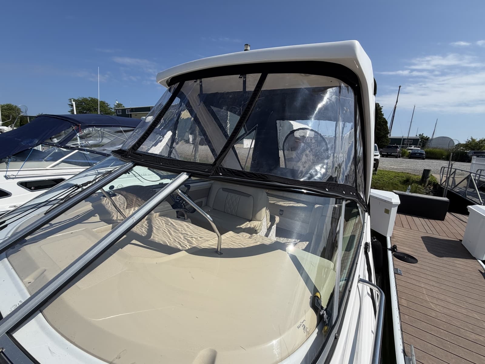 2020 Regal 28 Express - Photo 37
