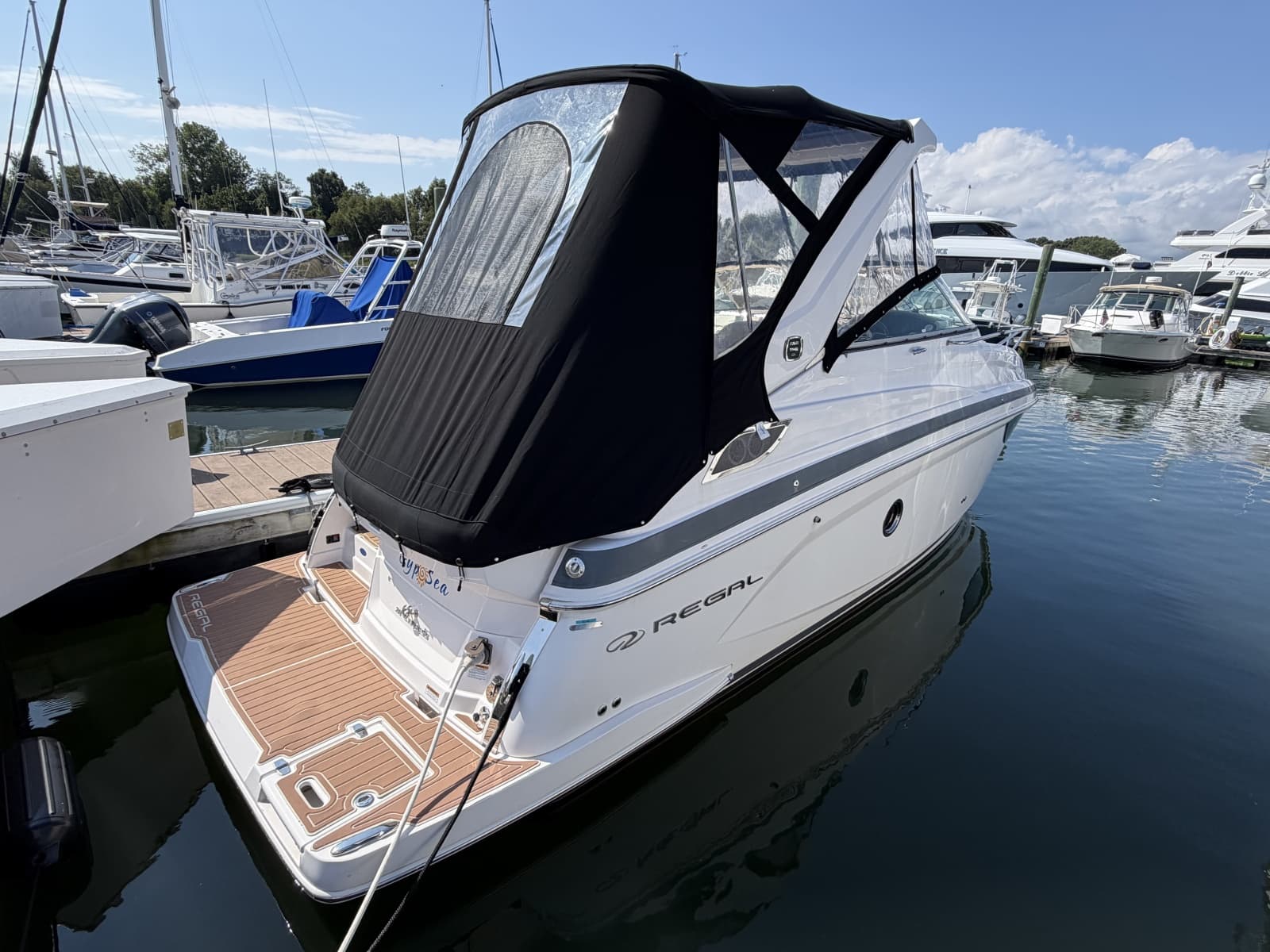 2020 Regal 28 Express - Photo 33