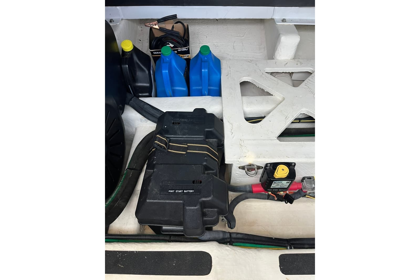 2018 Sabre 42 Fly Bridge Sedan - Photo 46