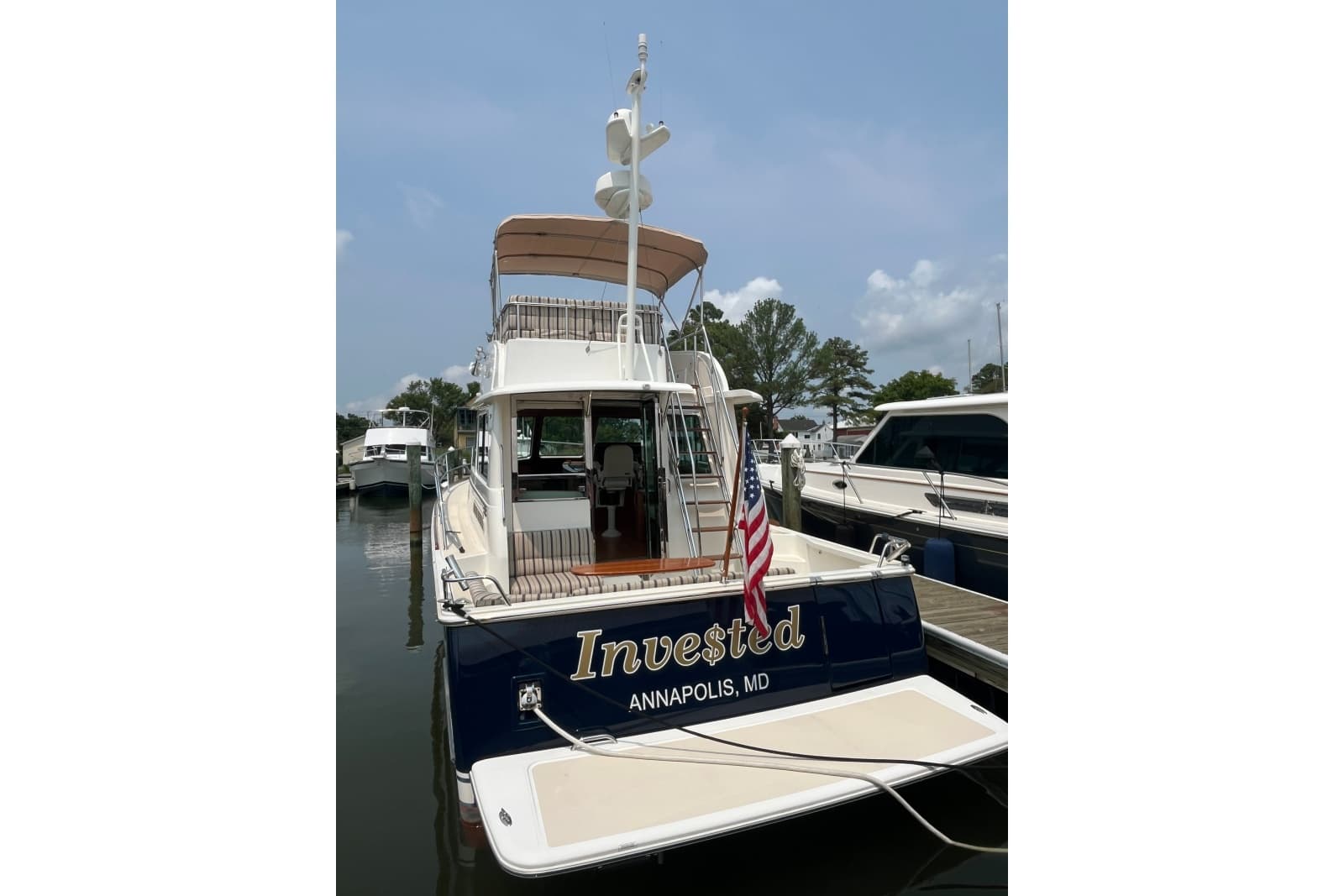 2018 Sabre 42 Fly Bridge Sedan - Photo 12