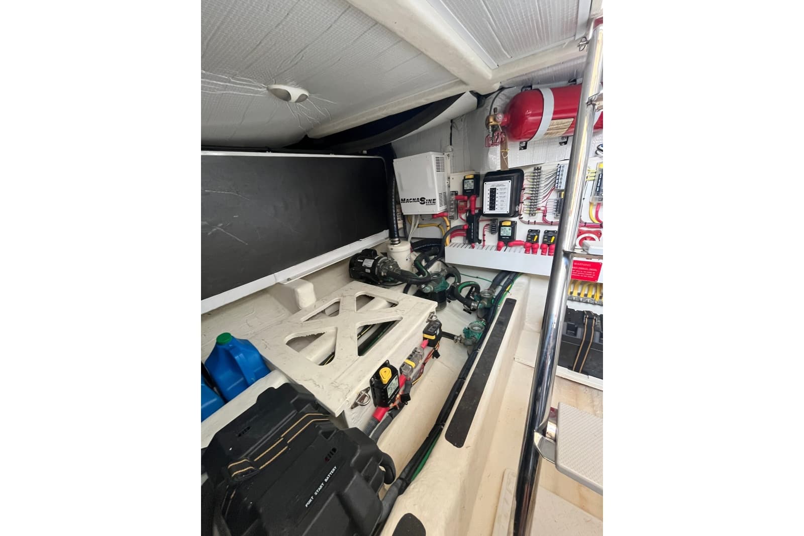 2018 Sabre 42 Fly Bridge Sedan - Photo 39