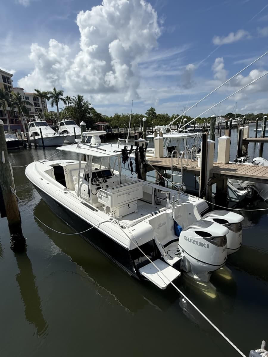 2008 Intrepid 377 Walkaround - Photo 1