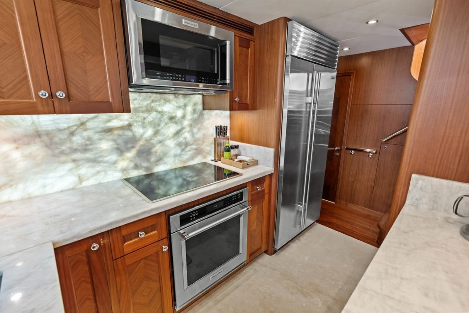 2012 Ocean Alexander 90 Skylounge - Photo 50