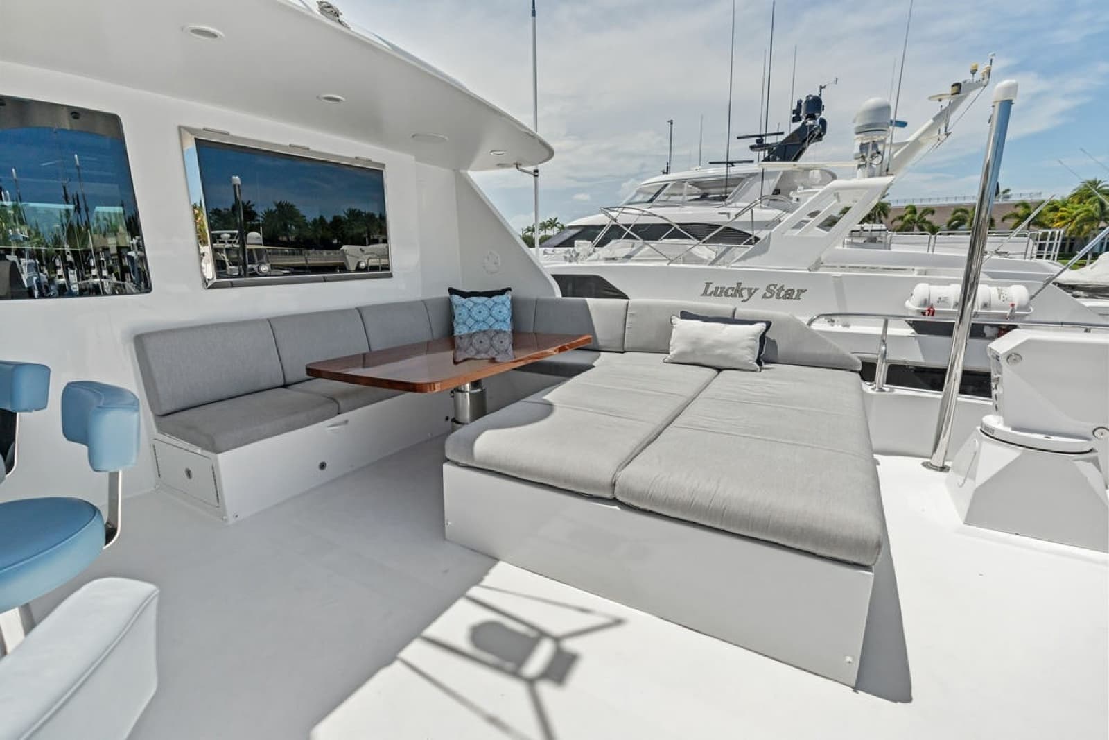2012 Ocean Alexander 90 Skylounge - Photo 30