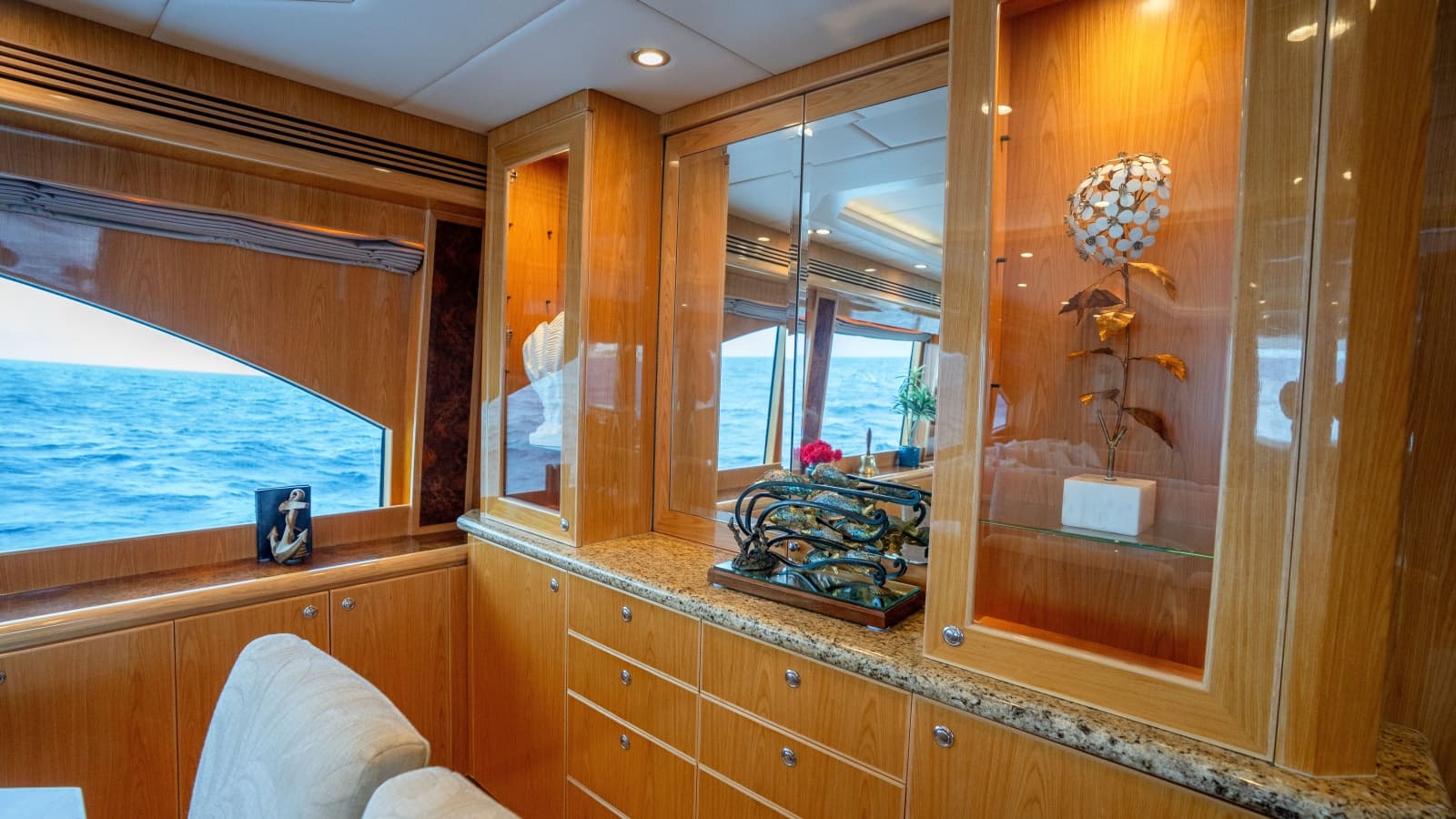 2015 Monte Fino Motor Yacht - Photo 39