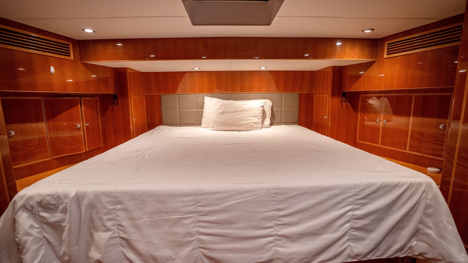 2015 Monte Fino Motor Yacht - Photo 67