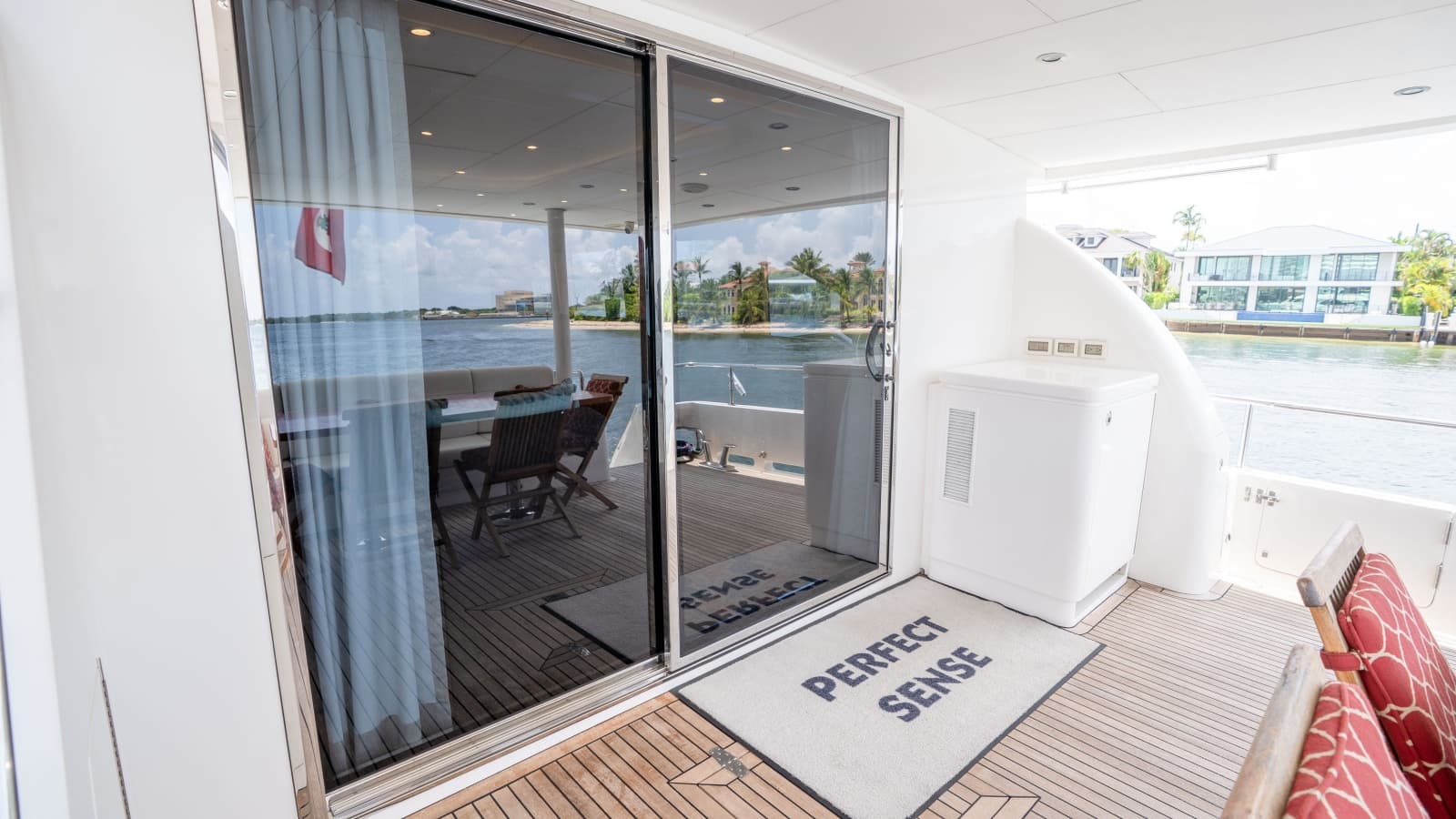 2015 Monte Fino Motor Yacht - Photo 10