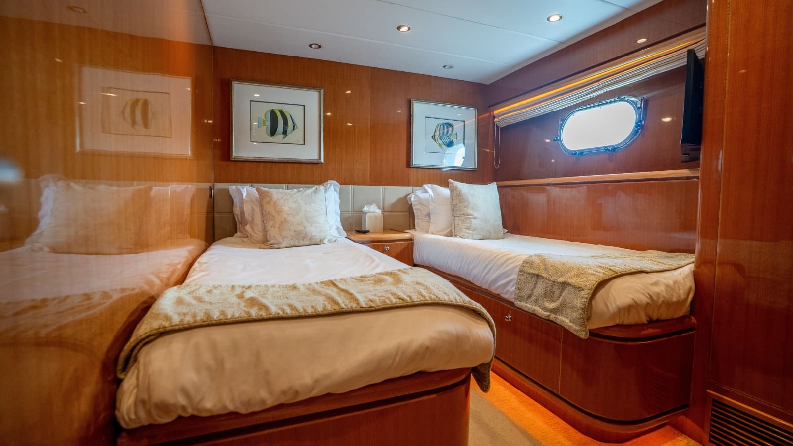2015 Monte Fino Motor Yacht - Photo 63