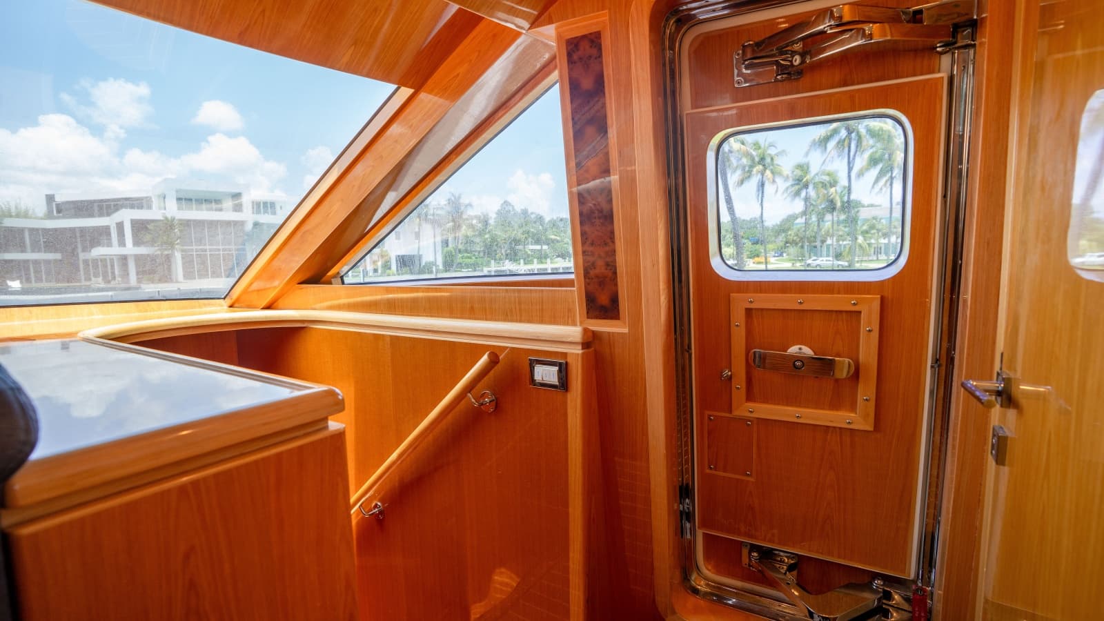 2015 Monte Fino Motor Yacht - Photo 47
