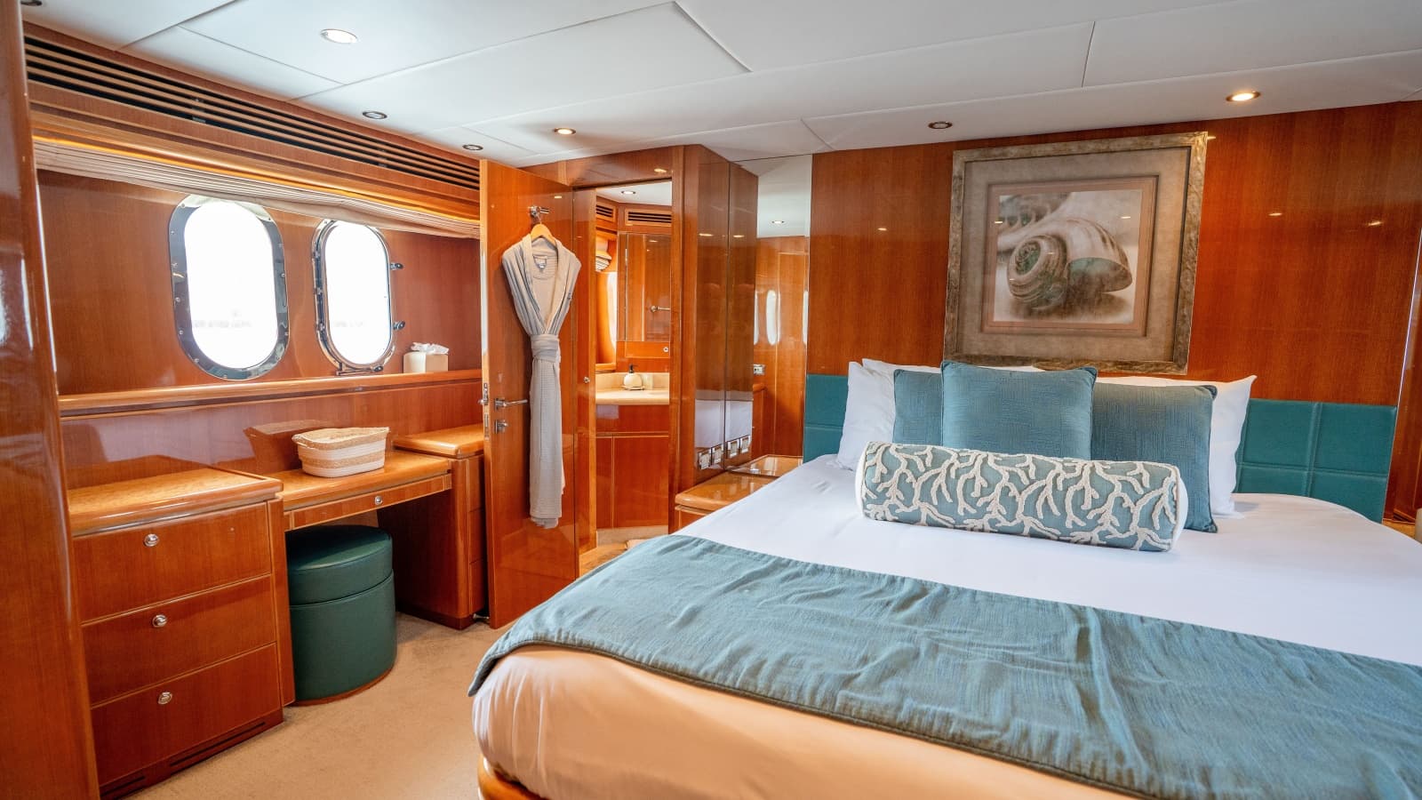 2015 Monte Fino Motor Yacht - Photo 53