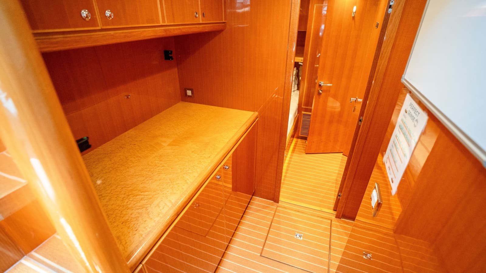 2015 Monte Fino Motor Yacht - Photo 72