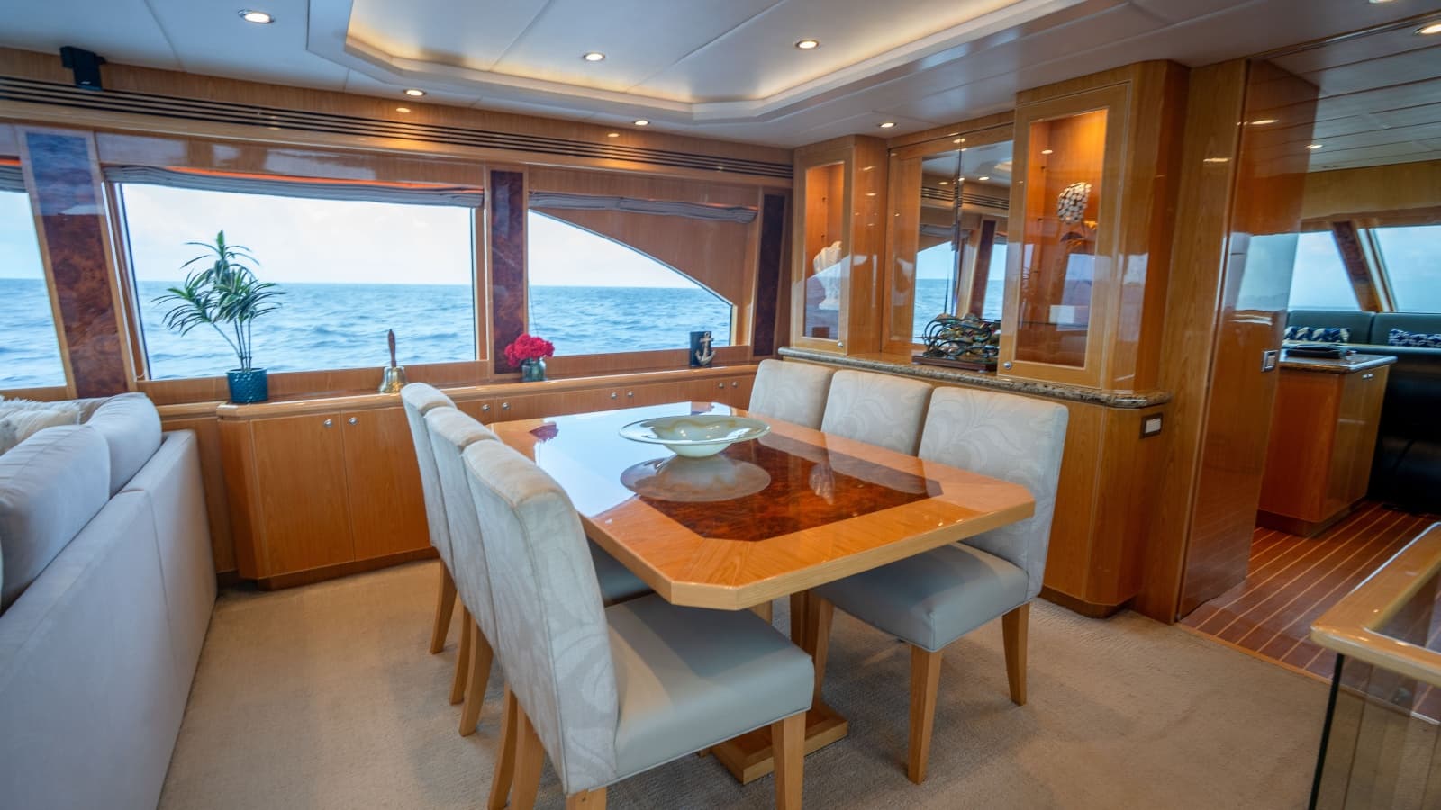 2015 Monte Fino Motor Yacht - Photo 38