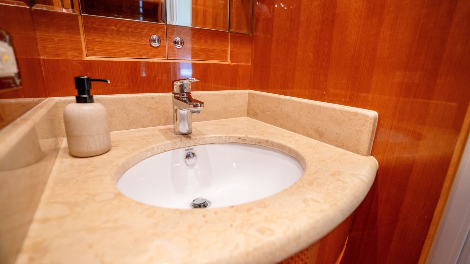 2015 Monte Fino Motor Yacht - Photo 75
