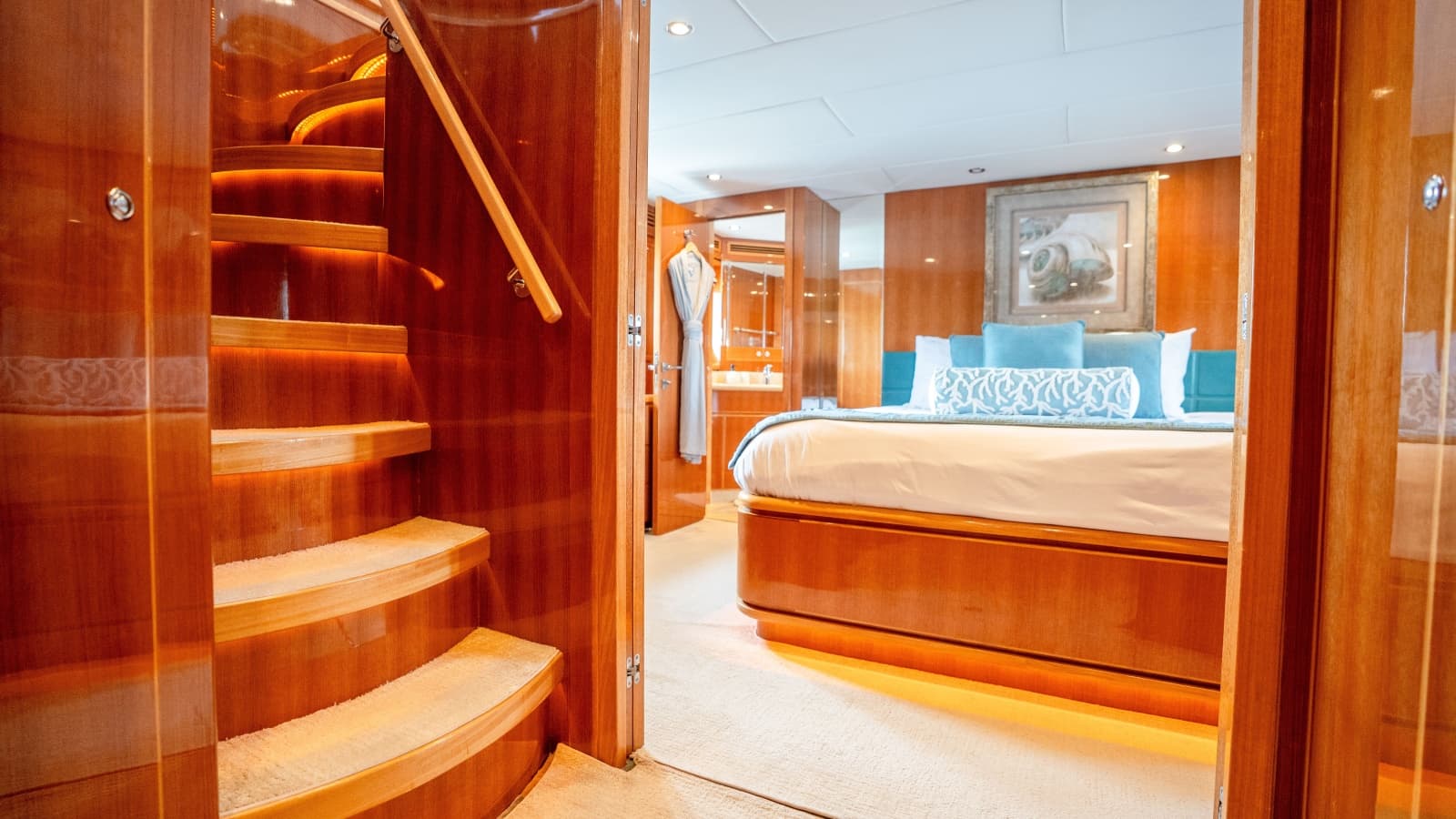2015 Monte Fino Motor Yacht - Photo 50