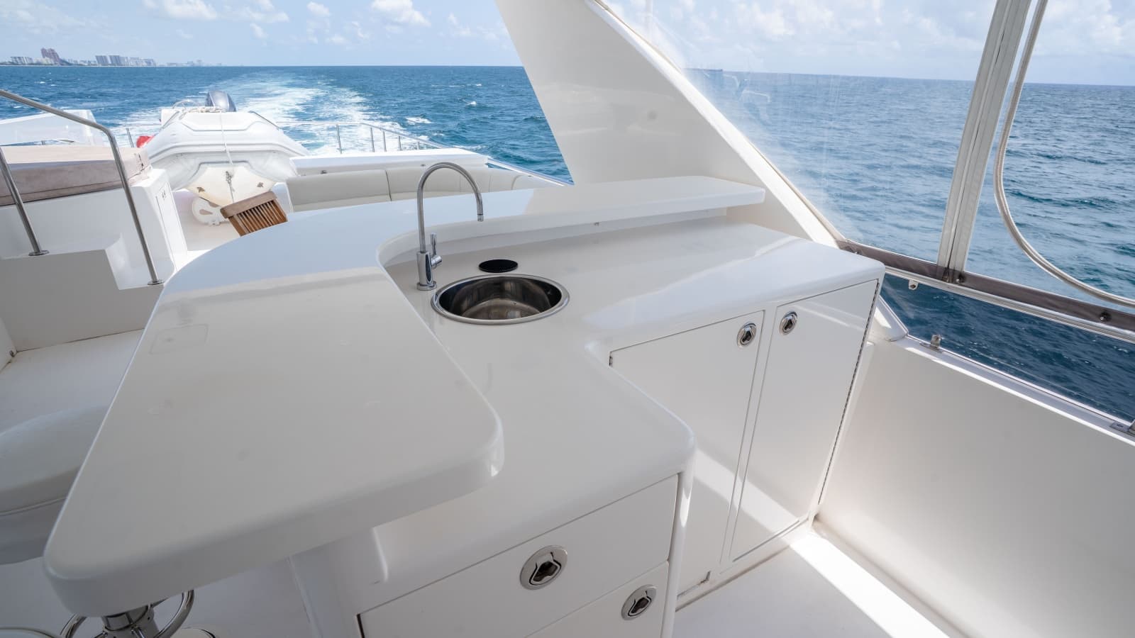2015 Monte Fino Motor Yacht - Photo 26