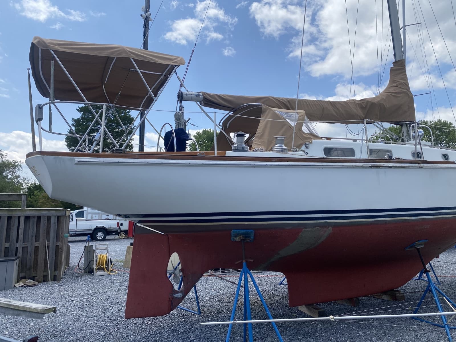1977 Allied 42 - Photo 6
