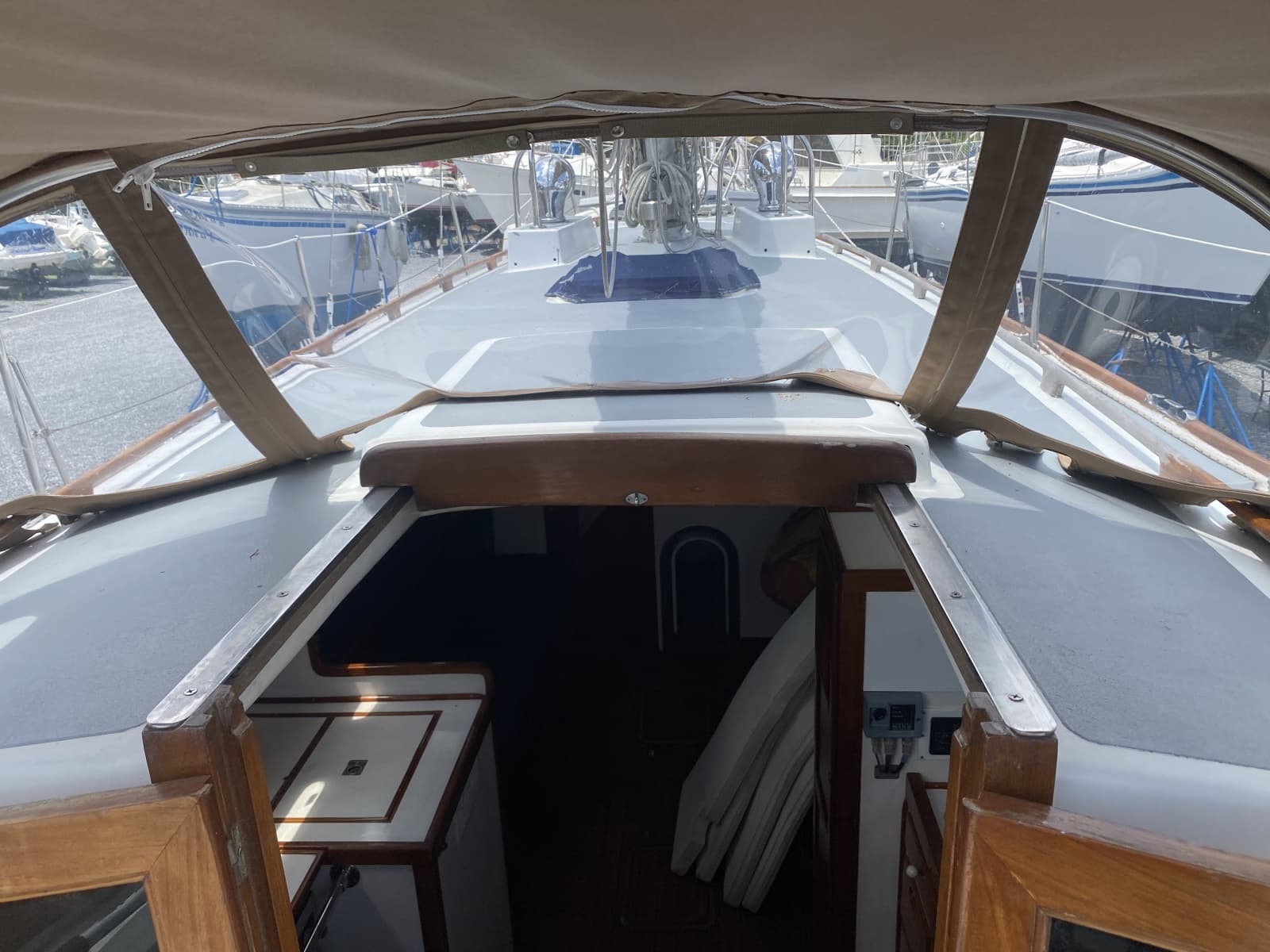 1977 Allied 42 - Photo 17