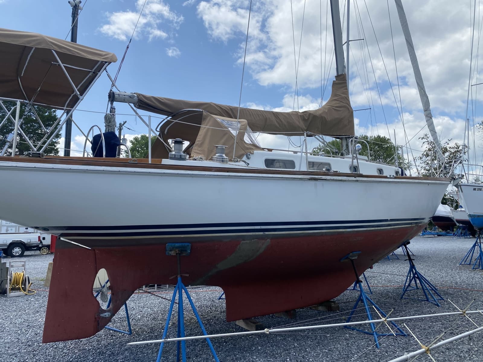 1977 Allied 42 - Photo 1
