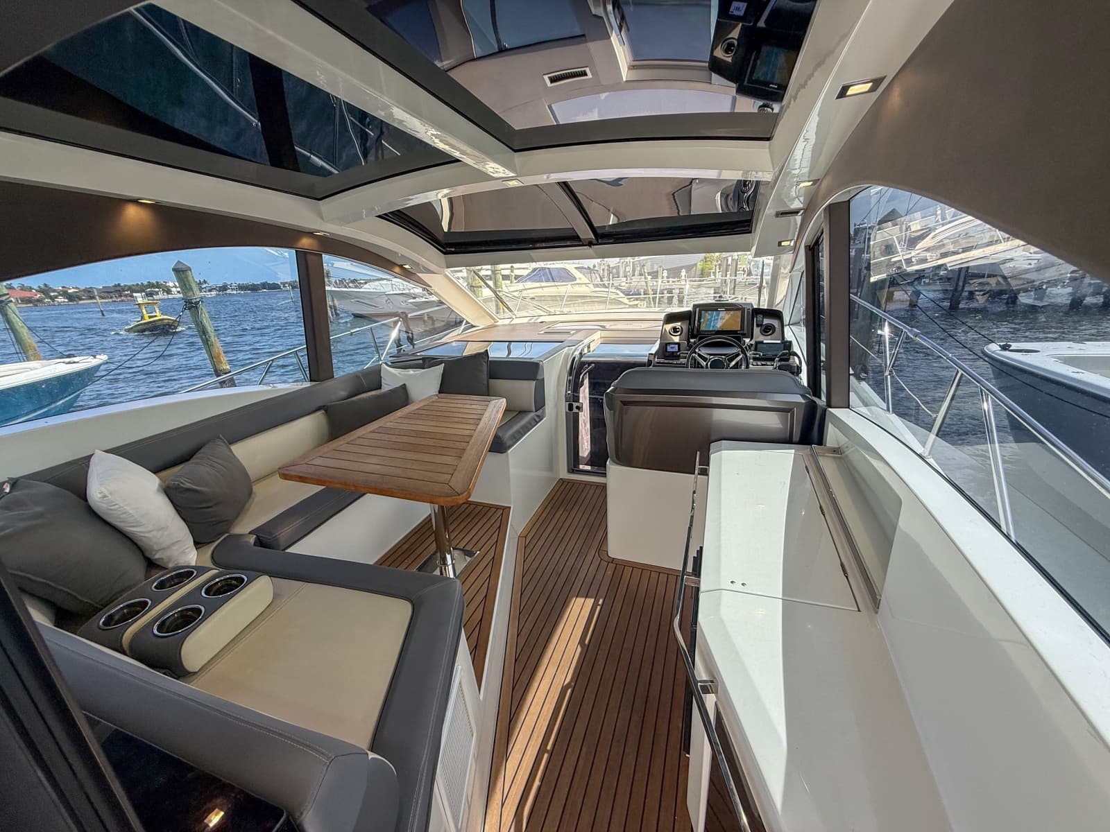 2019 Galeon  - Photo 9