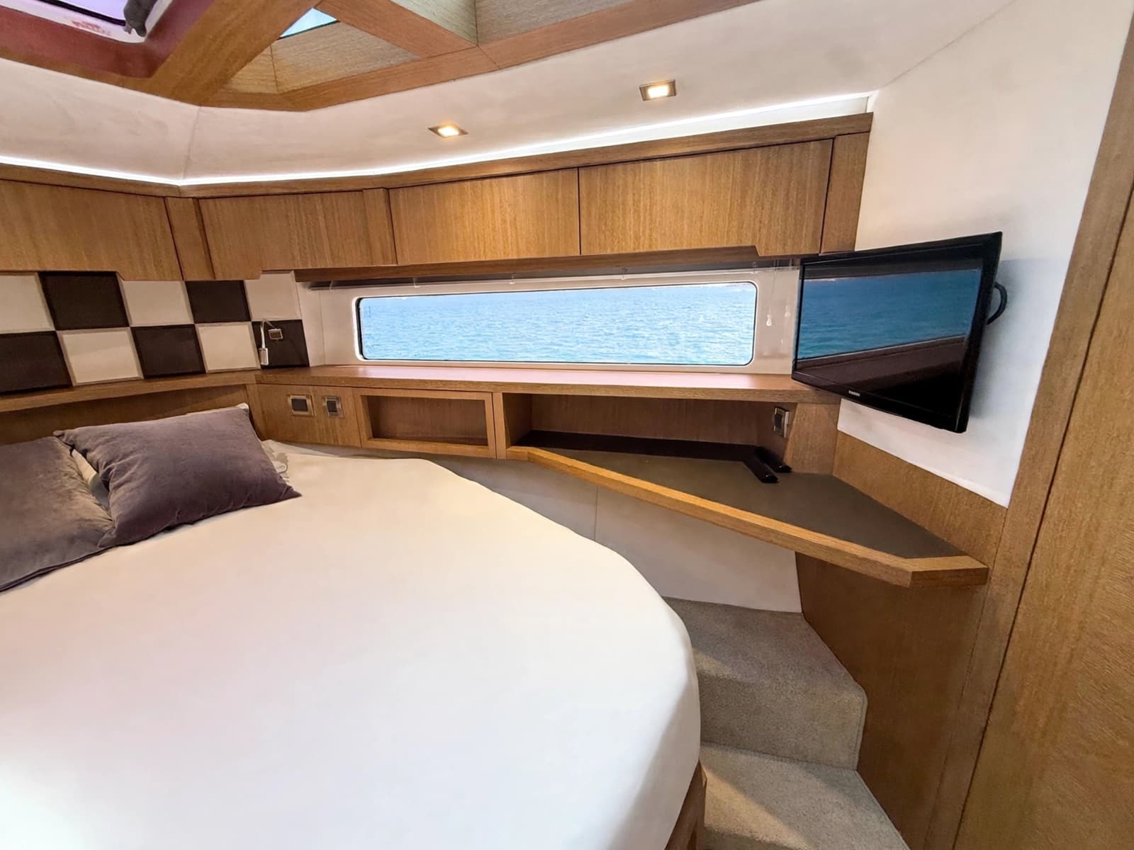 2019 Galeon  - Photo 23