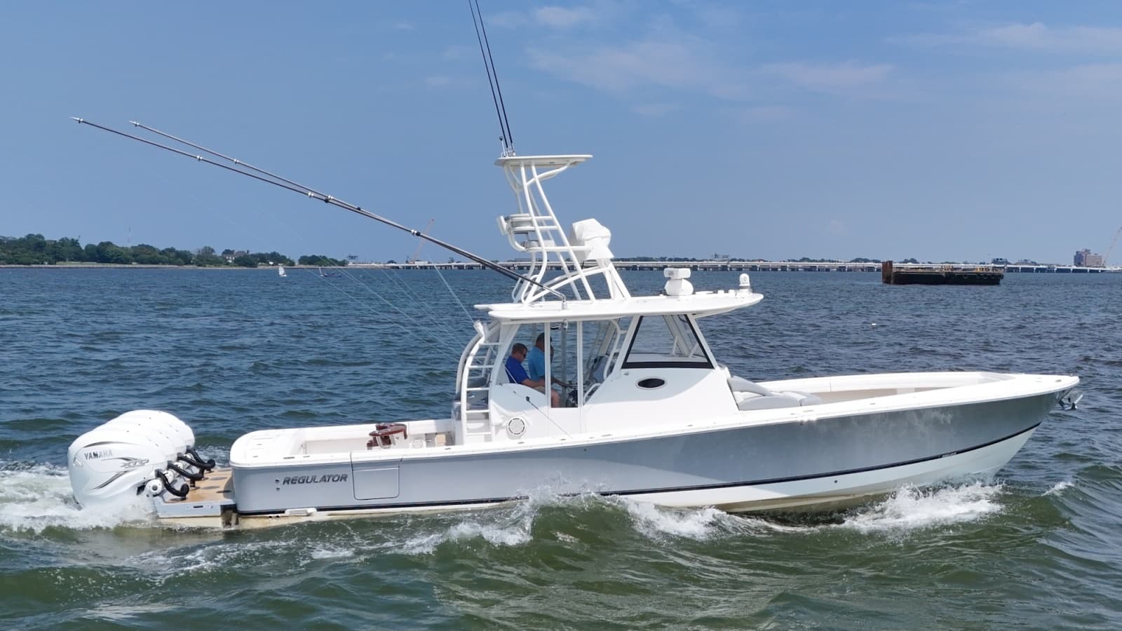 2019 Regulator 41 - Photo 3