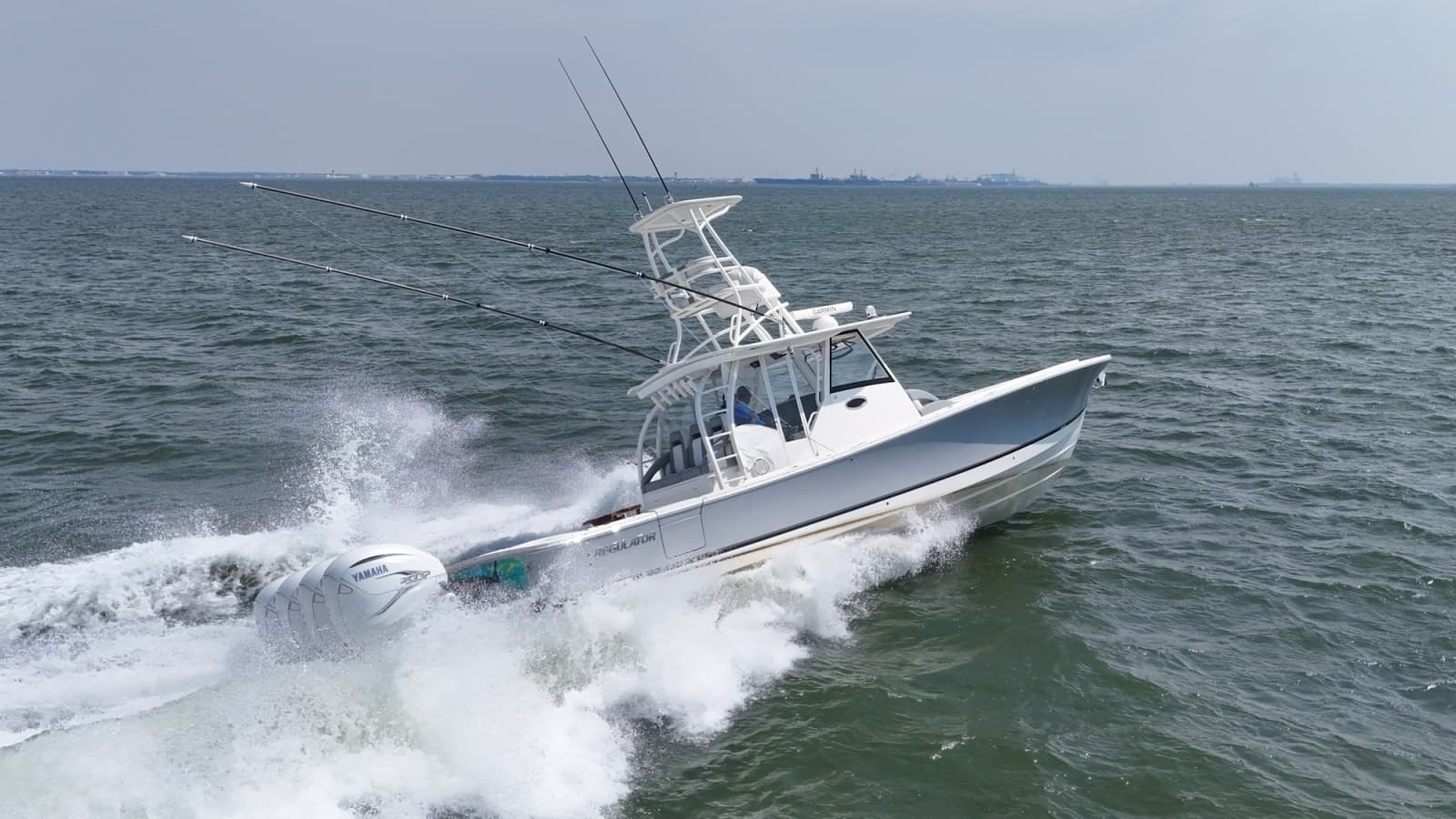 2019 Regulator 41 - Photo 2