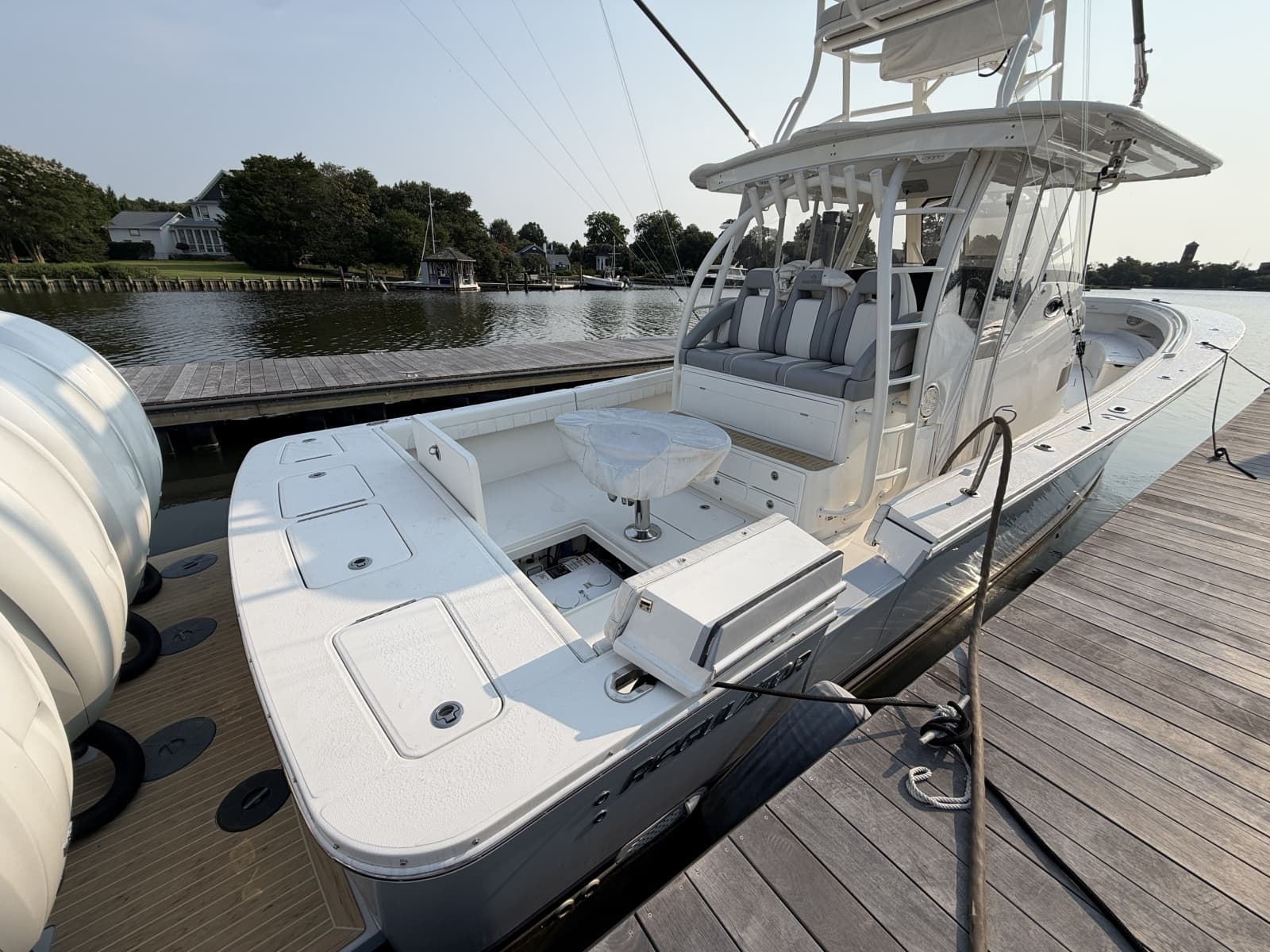 2019 Regulator 41 - Photo 13