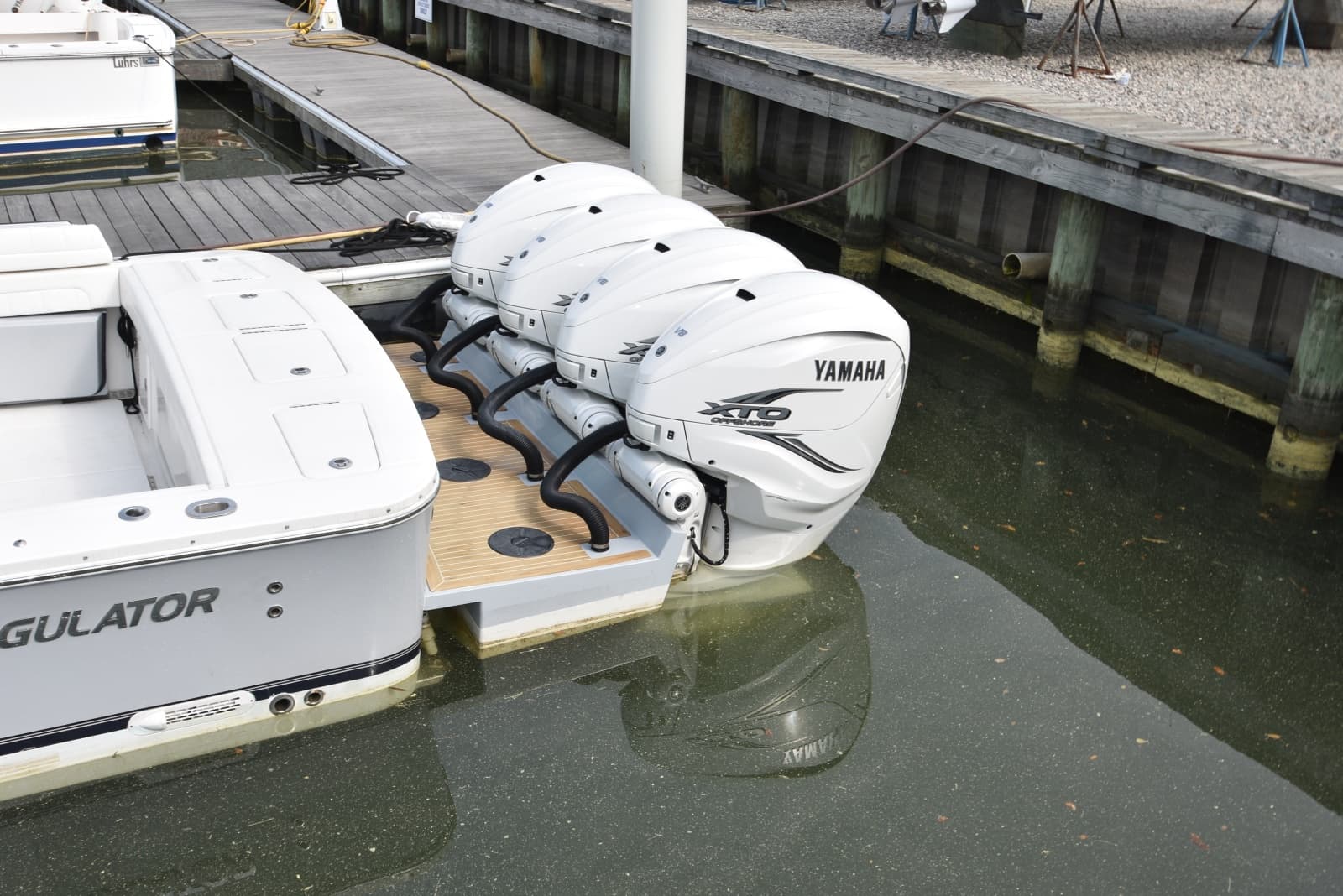 2019 Regulator 41 - Photo 33