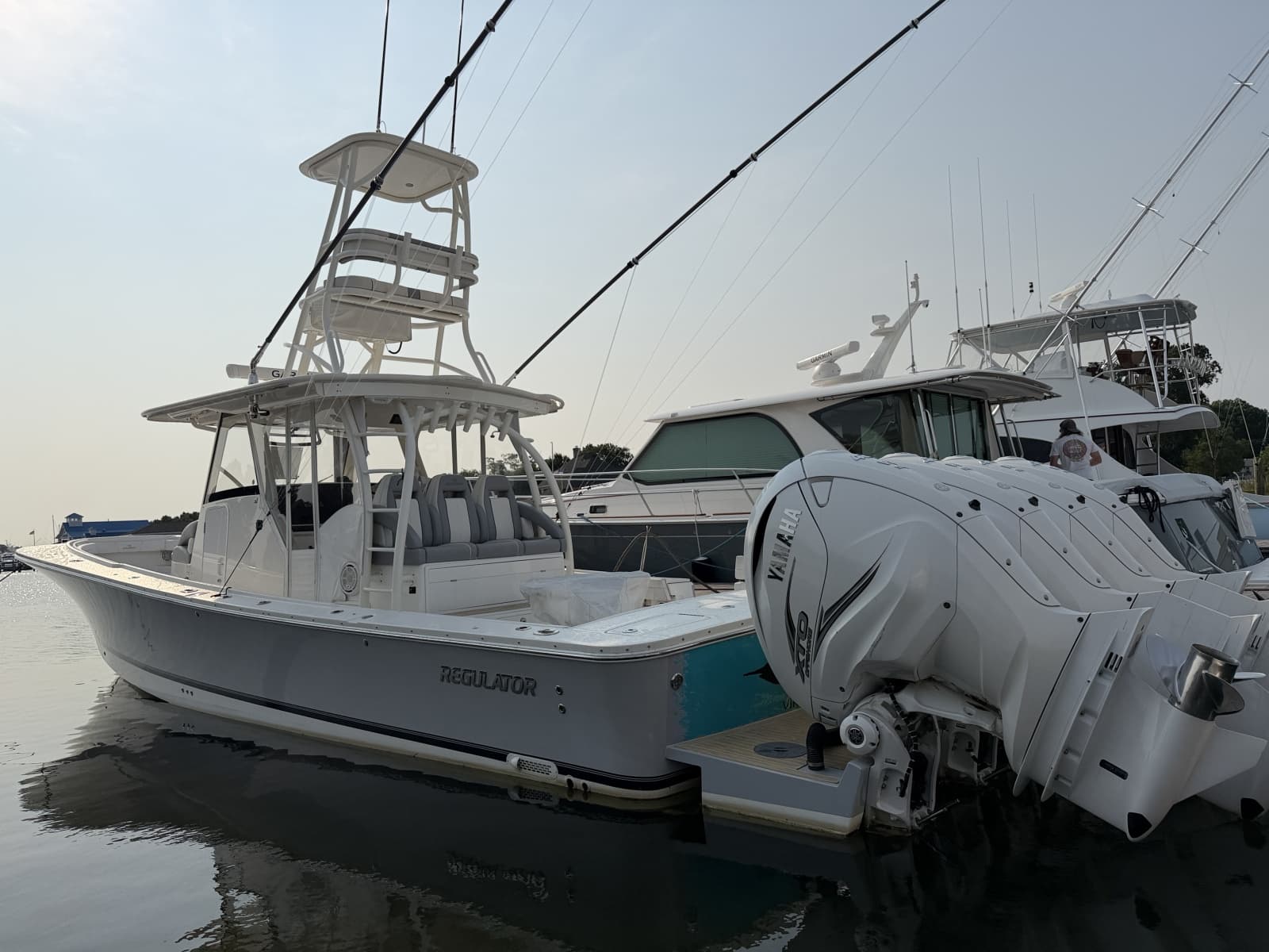 2019 Regulator 41 - Photo 23