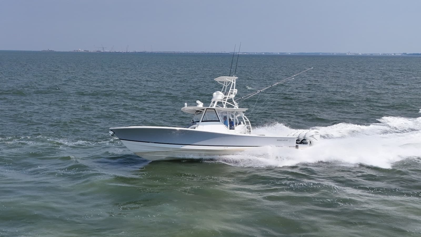 2019 Regulator 41 - Photo 9