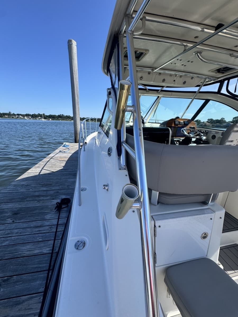 2006 Pursuit 3370 Offshore - Photo 20