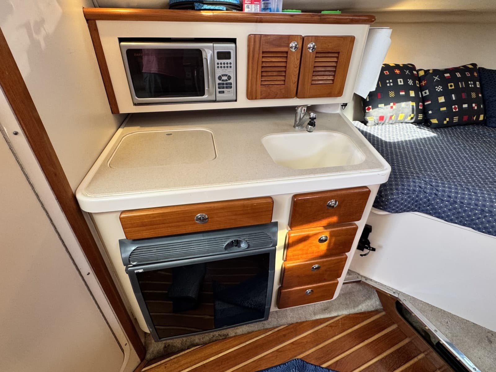 2006 Pursuit 3370 Offshore - Photo 25