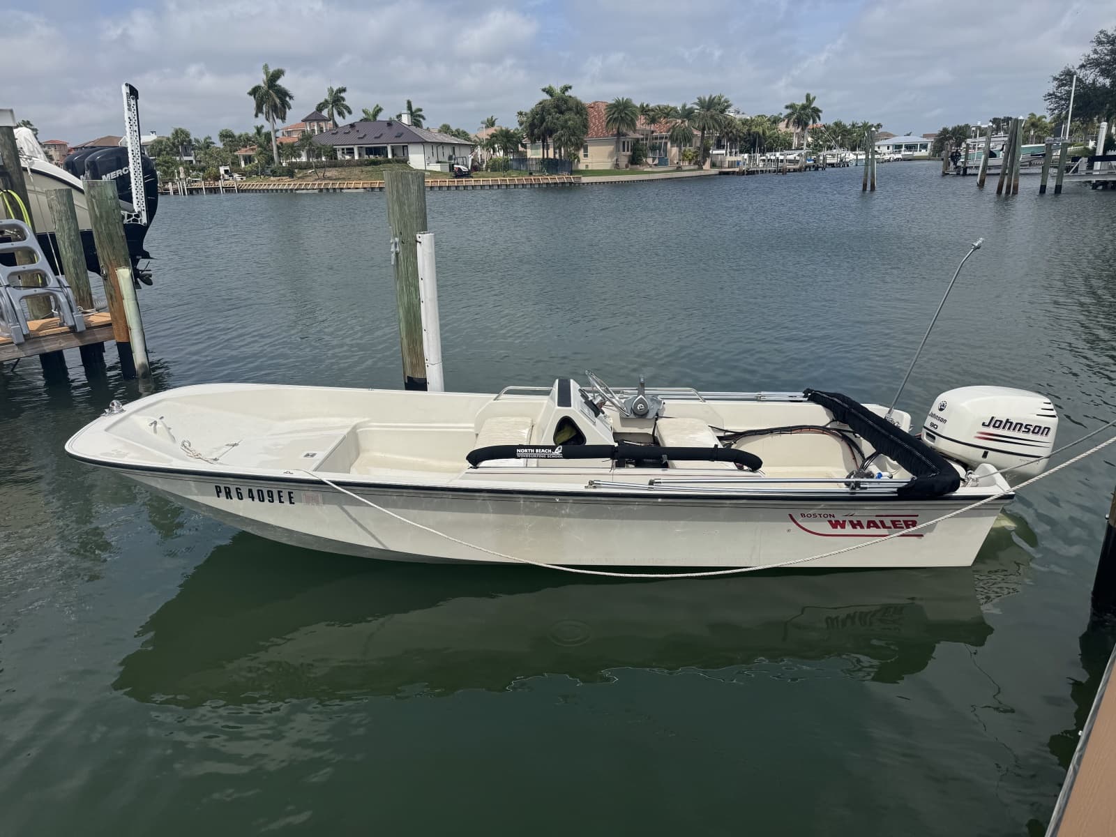 1992 Boston Whaler 17 Montauk - Photo 2
