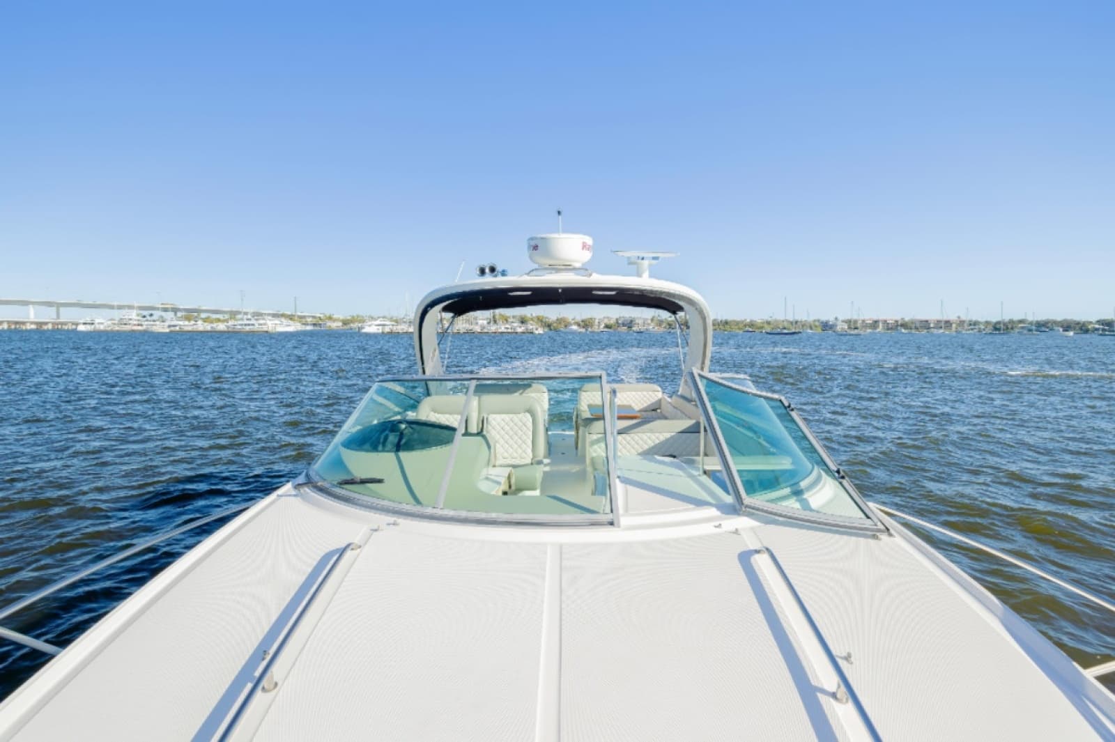2013 Sea Ray 370 Venture - Photo 17