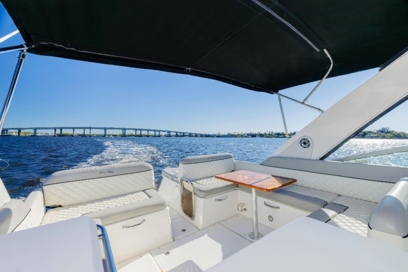 2013 Sea Ray 370 Venture - Photo 5