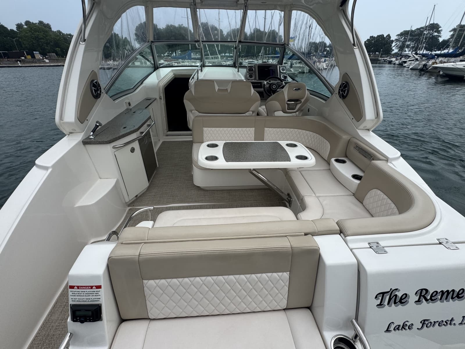 2018 Chaparral 330 Signature - Photo 5