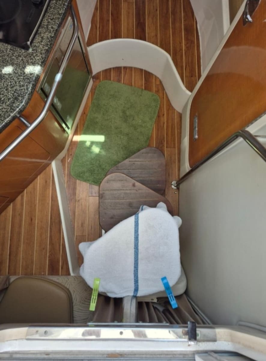 2008 Robalo R305 Walkaround - Photo 14