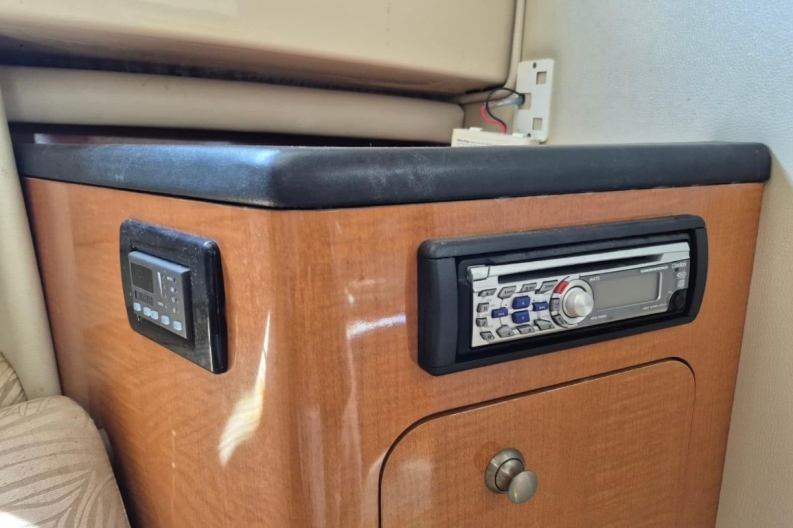 2008 Robalo R305 Walkaround - Photo 20