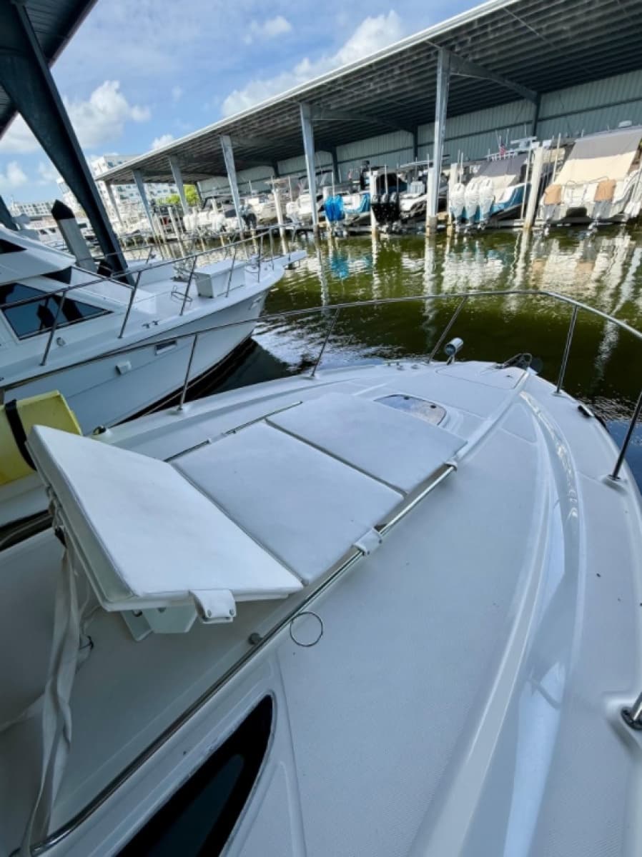 2008 Sea Ray Sundancer 330 - Photo 12