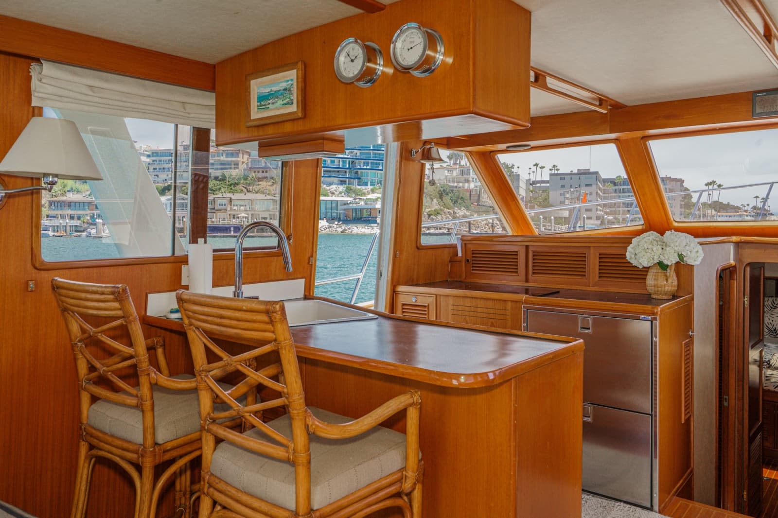 1989 Offshore Yachts Sedan - Photo 41