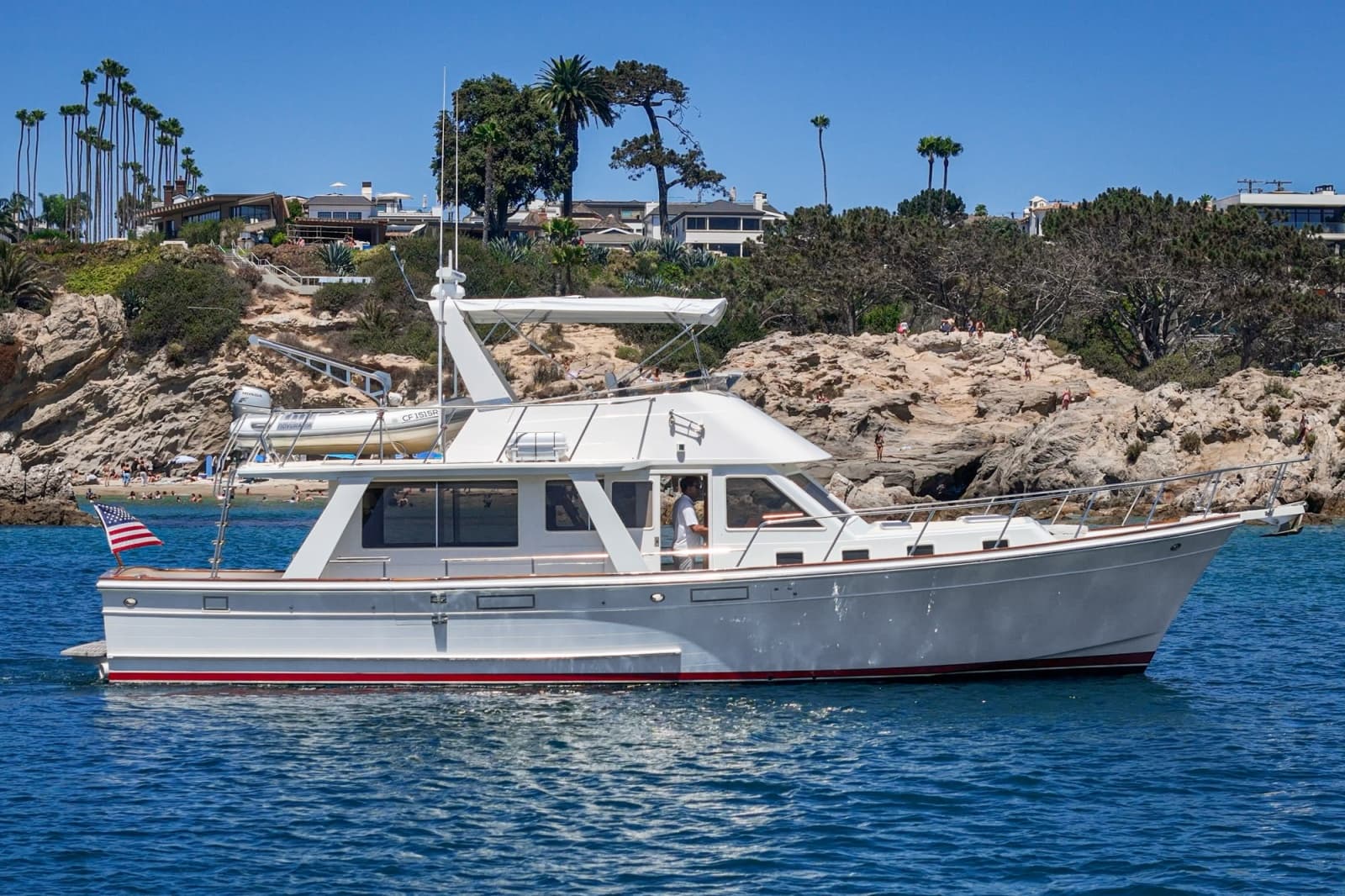 1989 Offshore Yachts Sedan - Photo 6