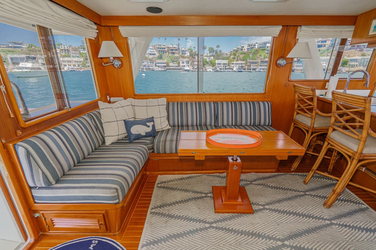 1989 Offshore Yachts Sedan - Photo 36