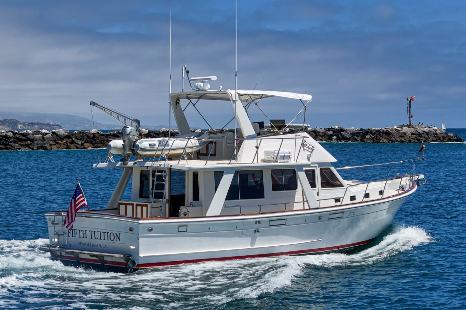 1989 Offshore Yachts Sedan - Photo 4