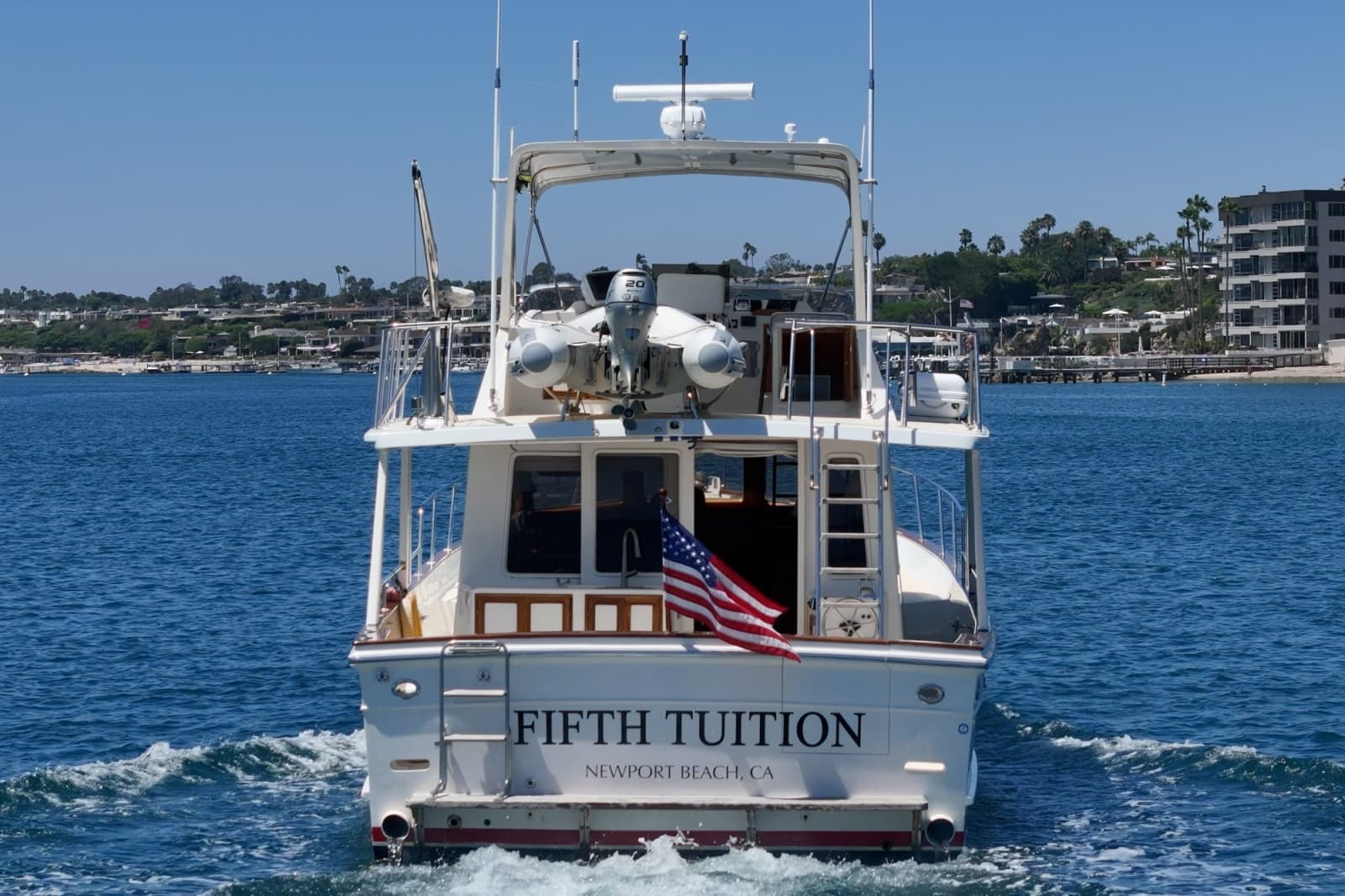 1989 Offshore Yachts Sedan - Photo 12