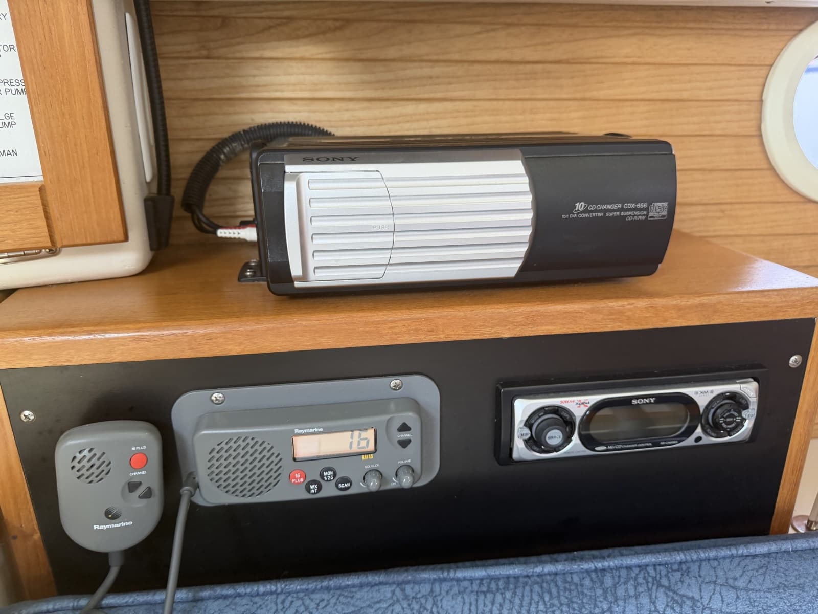 2003 Catalina 28 MK II - Photo 19