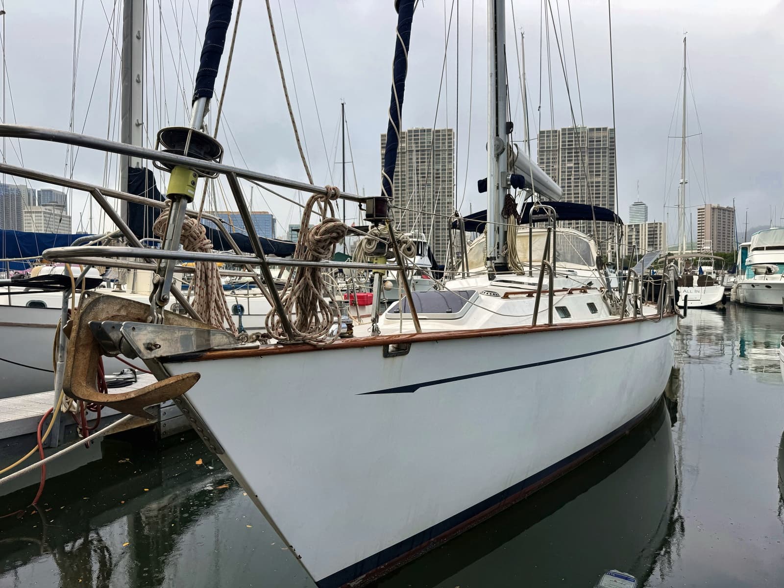 1998 Tayana  - Photo 1